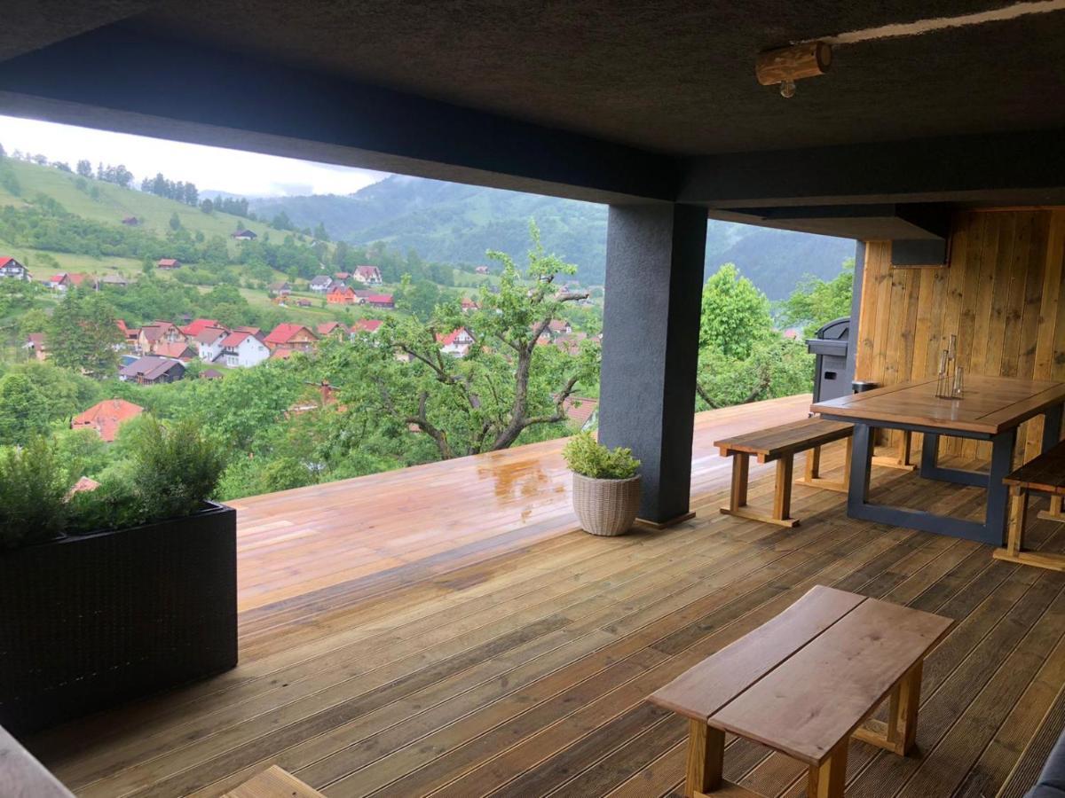 On Top Chalet บราน ภายนอก รูปภาพ